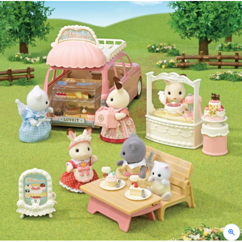 Sylvanian Families Village Cake Shop Starter Set