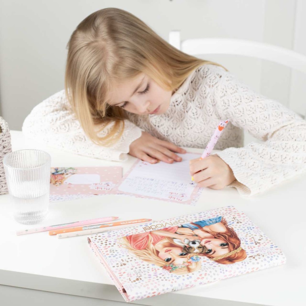 TOPModel Letterset With Register VELO FLEUR