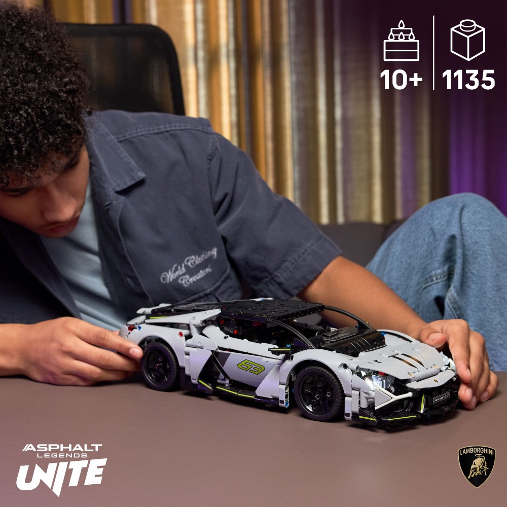 LEGO Technic Lamborghini Revuelto Super Sports Car (42214)