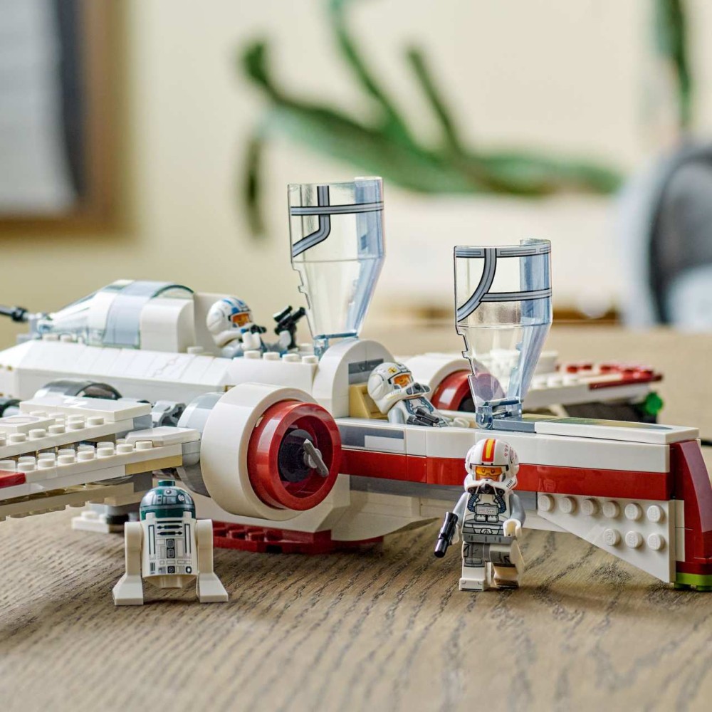 LEGO Star Wars ARC-170 Starfighter Playset 75402 (75402)