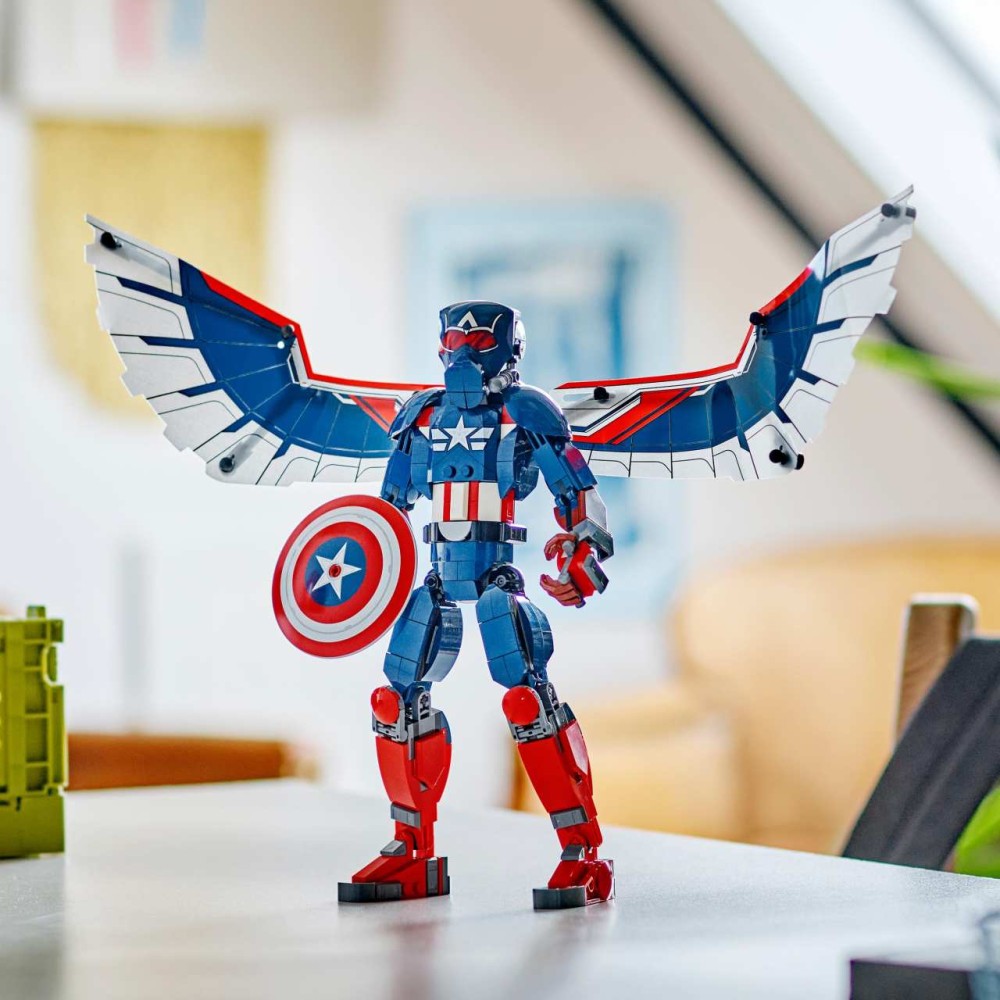 LEGO Marvel New Captain America Construction Figure 76296