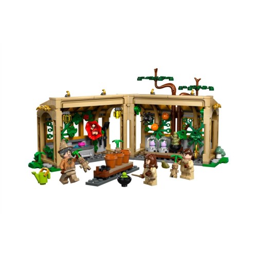 LEGO Harry Potter Hogwarts Castle: Herbology Class 76445 (76445)