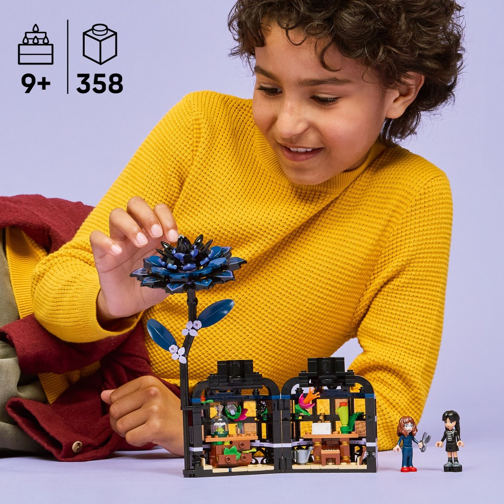 LEGO Wednesday Black Dahlia Flower (76784)
