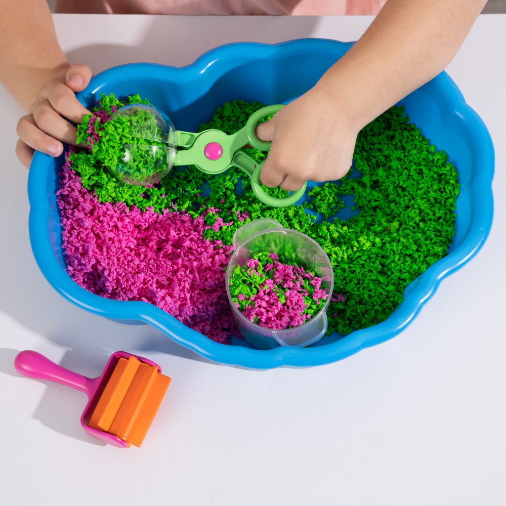 Playfoam Pluffle Sensory Station by Learning Resources
