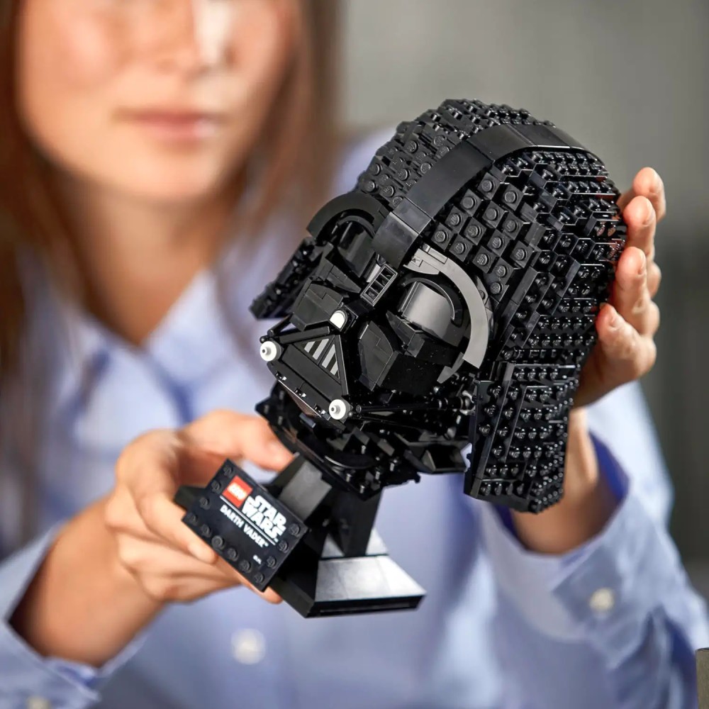 Lego Star Wars Darth Vader Helmet (75304)