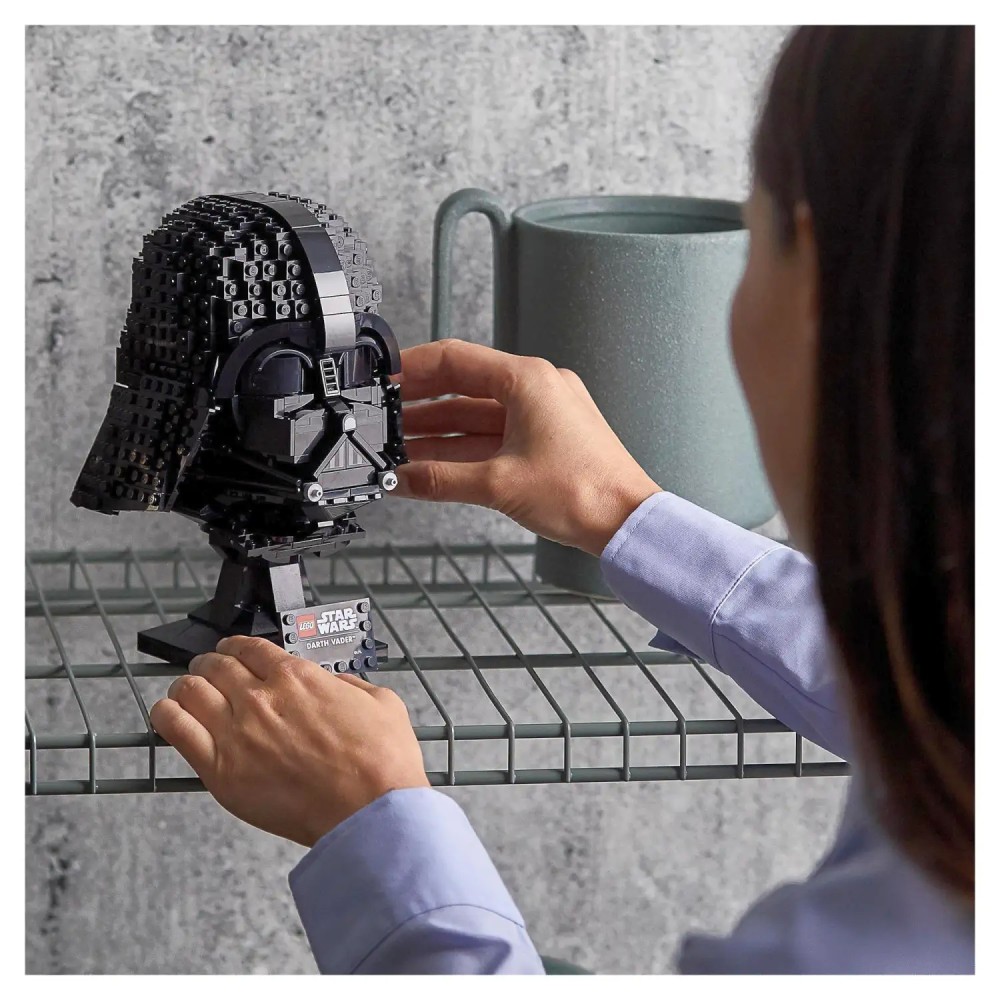 Lego Star Wars Darth Vader Helmet (75304)