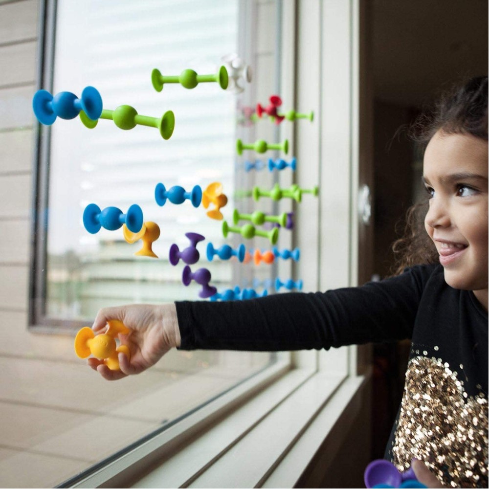 Fat Brain Toys Squigz Starter Kit 24-piece