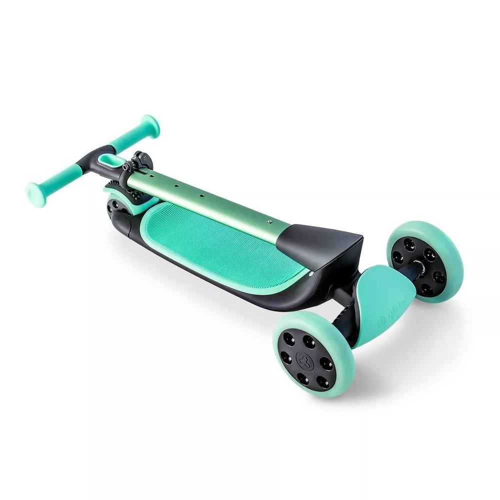 Yvolution Y Glider Nua 3 Wheel Kids\' Kick Scooter with LED lights - Green