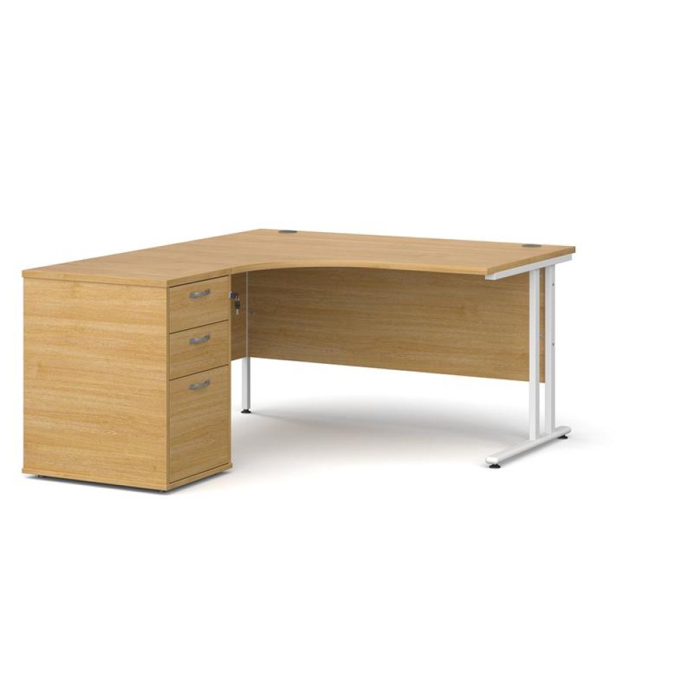 Maestro 25 left hand ergonomic desk 1400mm with white cantilever frame and desk high pedestal - oak