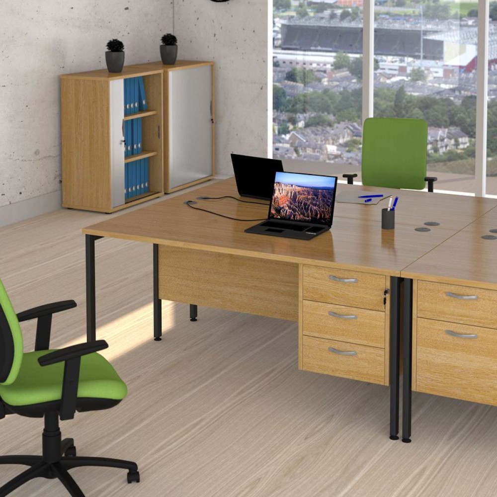 Maestro 25 straight desk 1600mm x 600mm with 2 drawer pedestal - black H-frame leg and grey oak top